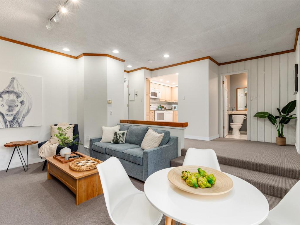 A201-1400 Alta Lake Road