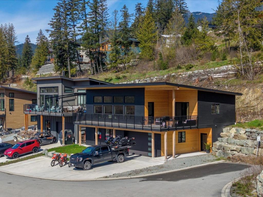 3011 Tenquille Place