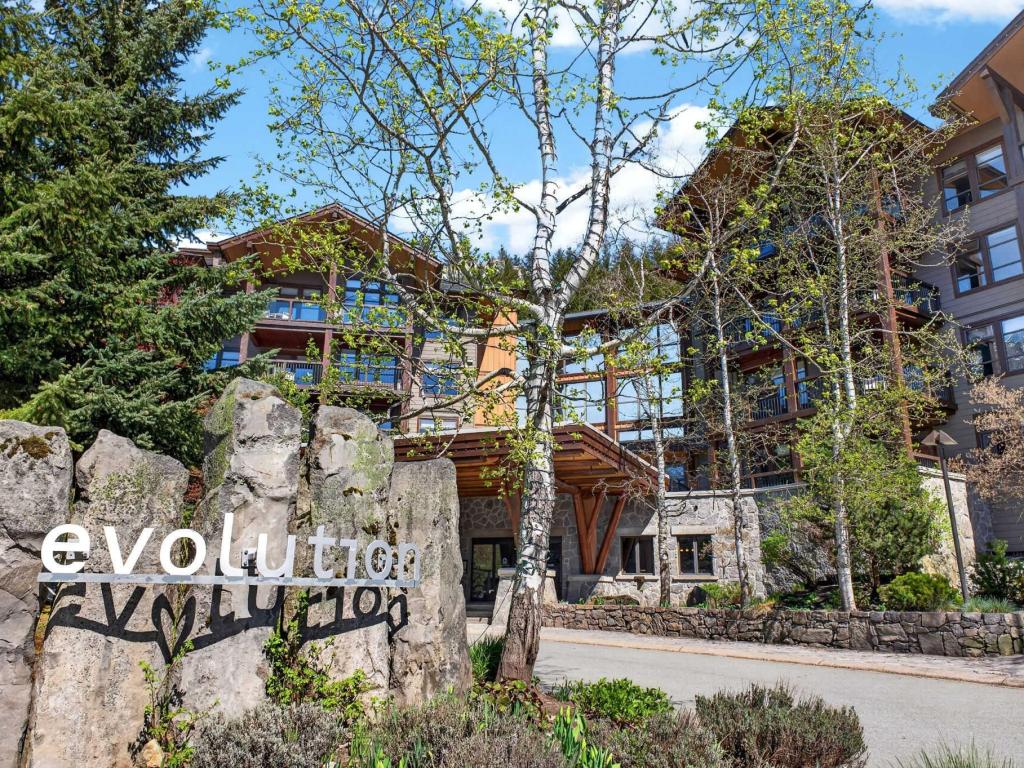 314B-2020 London Lane