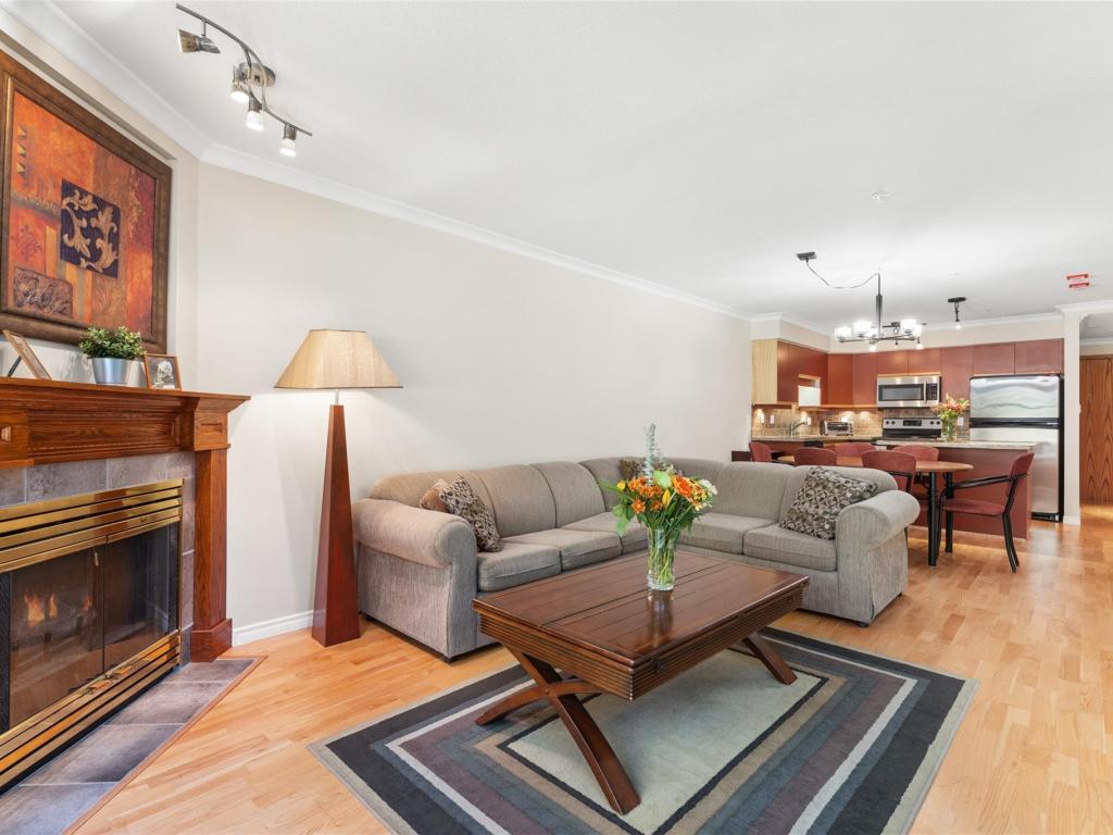 206-3212 Blueberry Drive